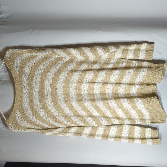 John & Jenn Anthropologie Beige Tan White Striped V-back ribbon knit sweater - Picture 4 of 6